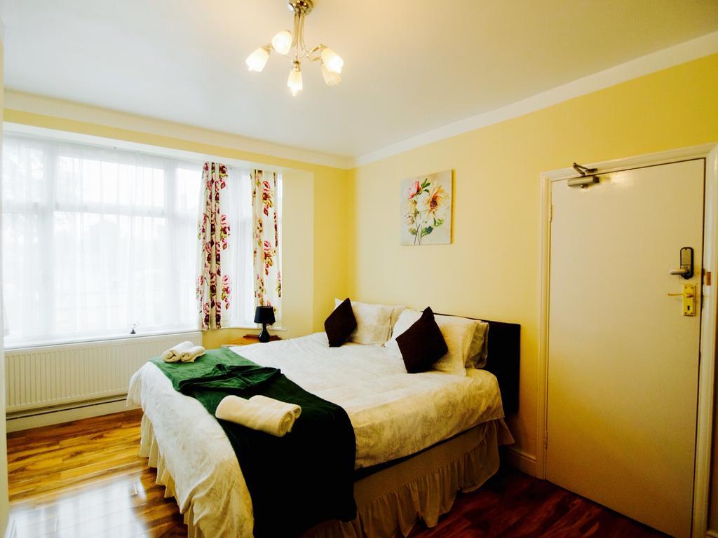 Gable Lodge London Luaran gambar